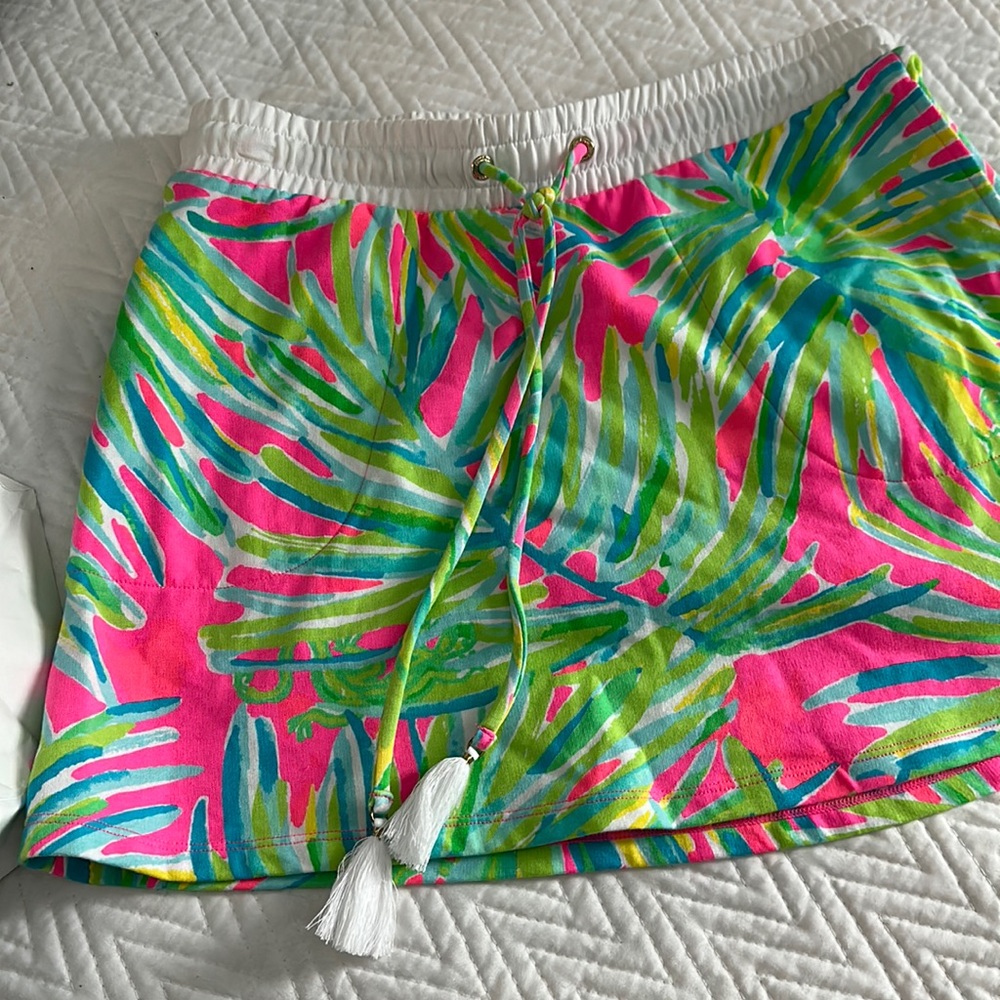 Lily Pulitzer skirt